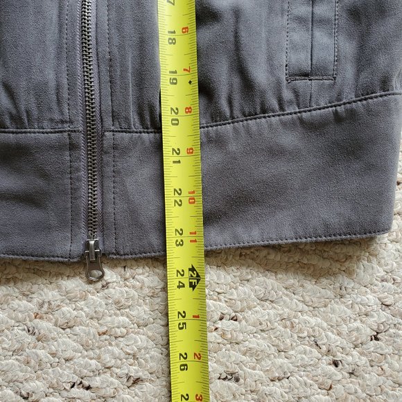 UO | SILENCE + NOISE Seude Grey Light Jacket - Picture 10 of 14